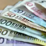 Perché i soldi litigano con i propri cari: psicologia dei conflitti finanziari in famiglia perche-i-soldi-litigano-con-i-propri-cari-psicologia-dei.jpg